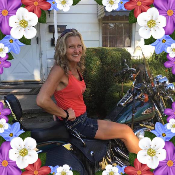 Meet your Posher, Michele - Picture 1 of 1